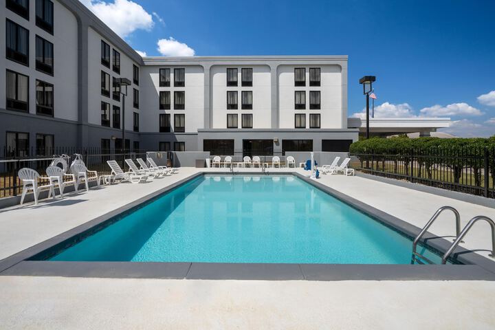 Pool 47 of 63