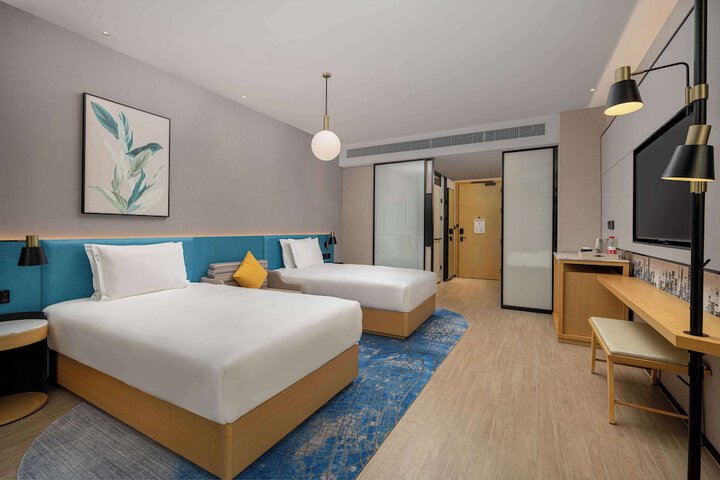 Room 18 of 67