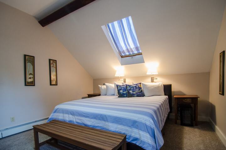 Room 10 of 49