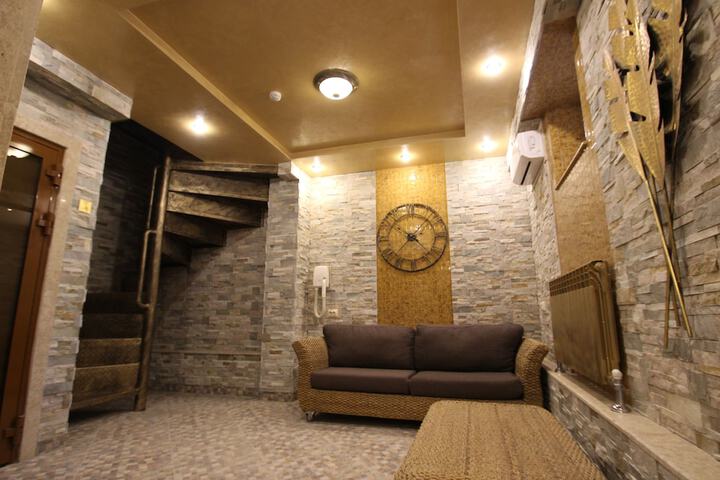 Hotel Interior 78 of 112