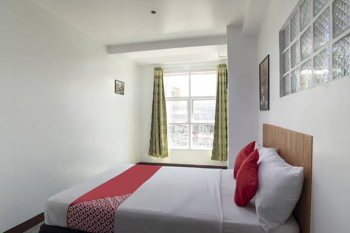 Room 21 of 57