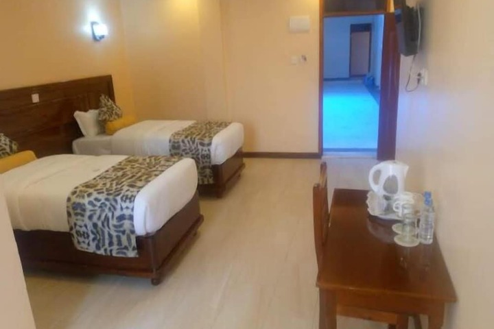 Room 21 of 48