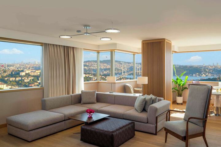 Room 34 of 117