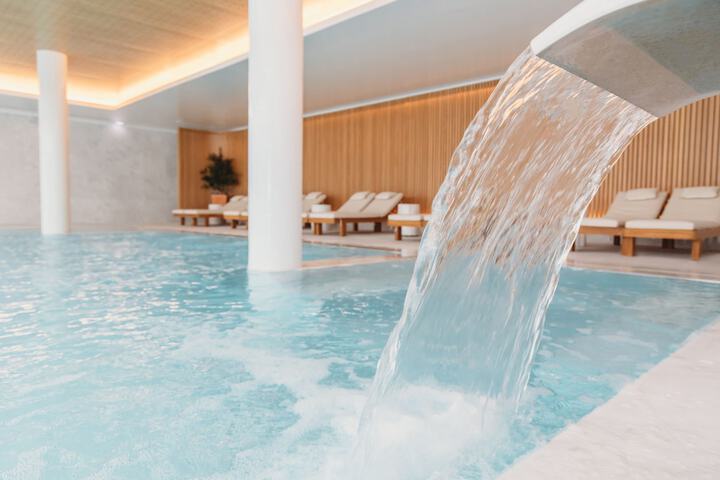 Pool 64 of 139