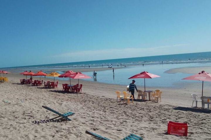 Beach 21 of 25