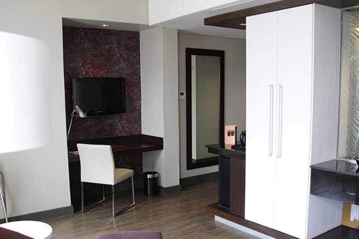 Room 16 of 63