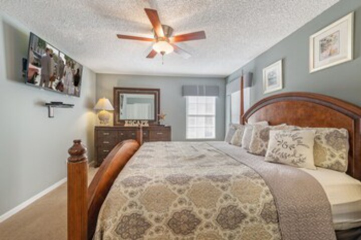Room 205 of 272