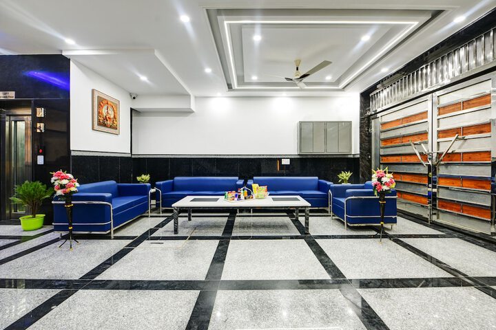 Hotel Interior 6 of 23