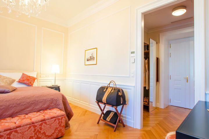 Room 14 of 57