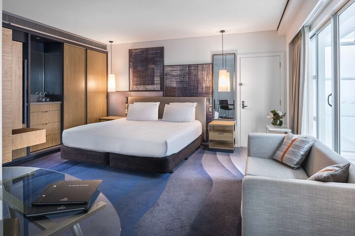 Room 20 of 110