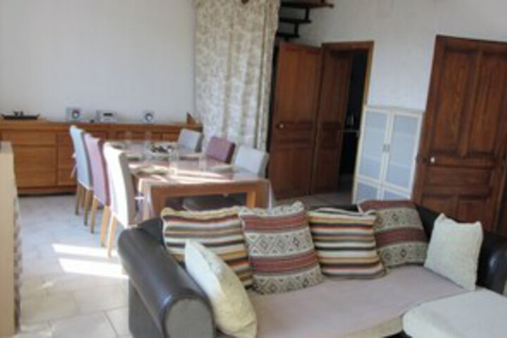 Room 14 of 39