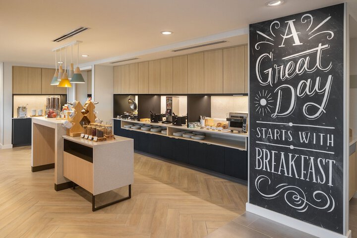 Breakfast/Coffee Service 27 of 28