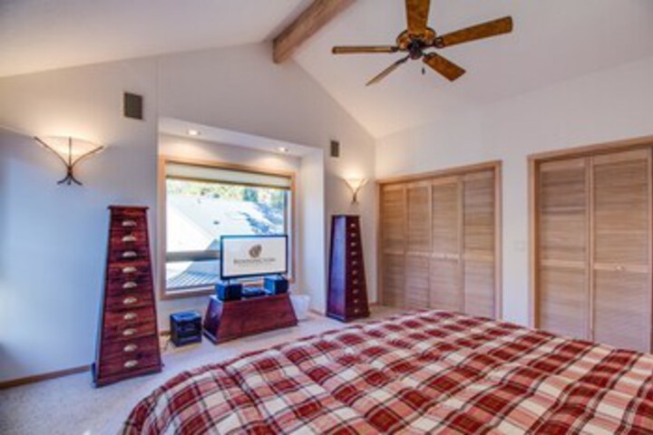 Room 42 of 45