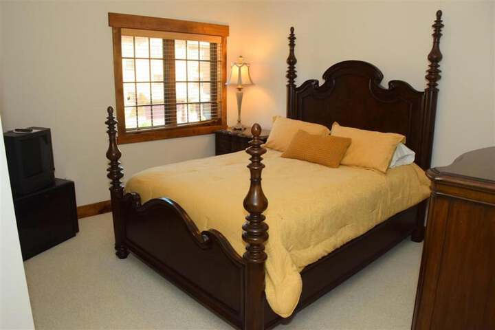 1 Bedroom Mountain Deluxe Villa King Bed Sofa (91 of 108)