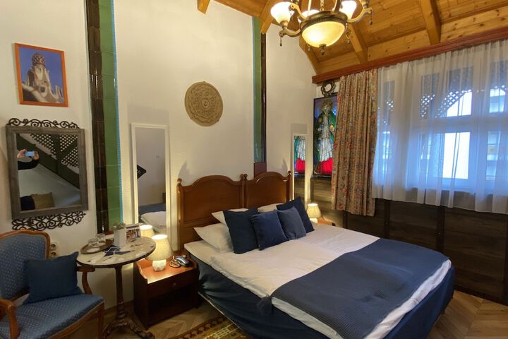 Room 14 of 70