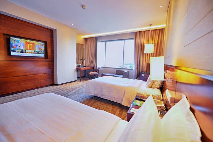 Room 15 of 57