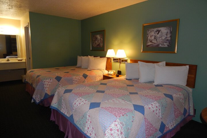 Room 5 of 43
