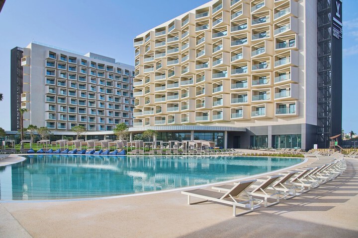 Hotel 62 of 63