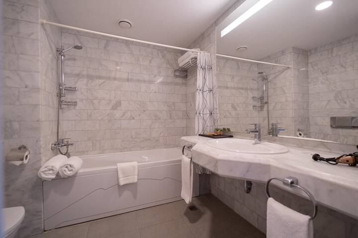 Bath Photo