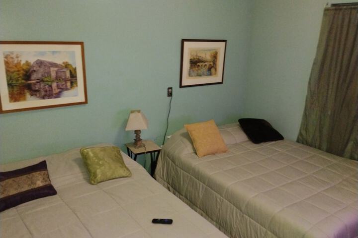 Room 7 of 28