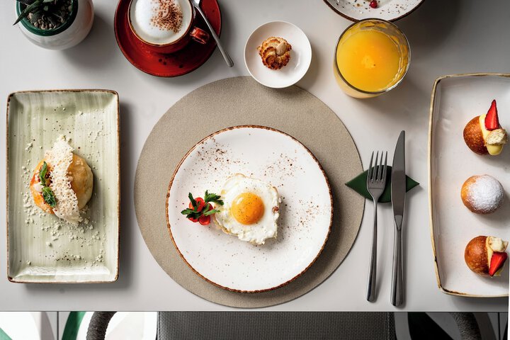 Breakfast/Coffee Service 184 of 289