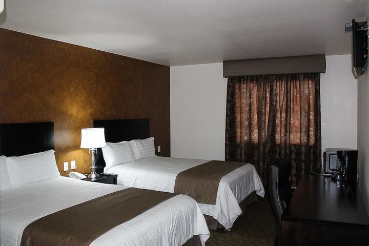 Room 3 of 21