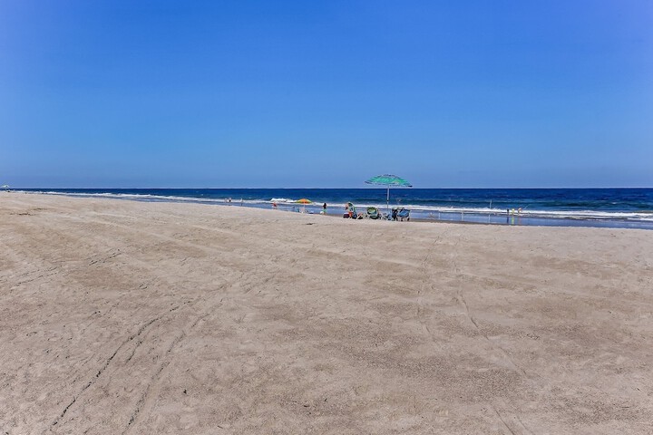 Beach 29 of 44