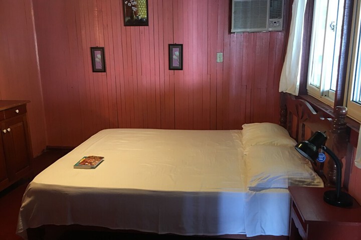 Room 13 of 54