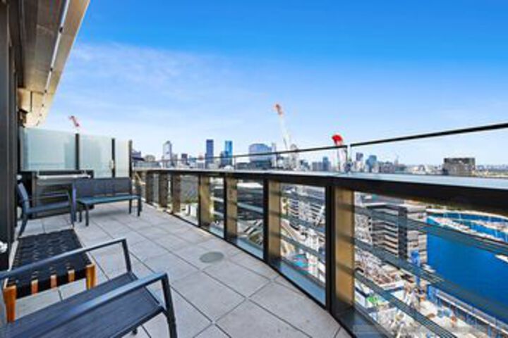 Terrace/Patio 2 of 10