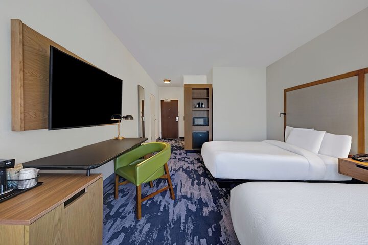Room 17 of 25