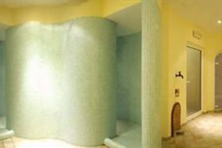 Room 84 of 112