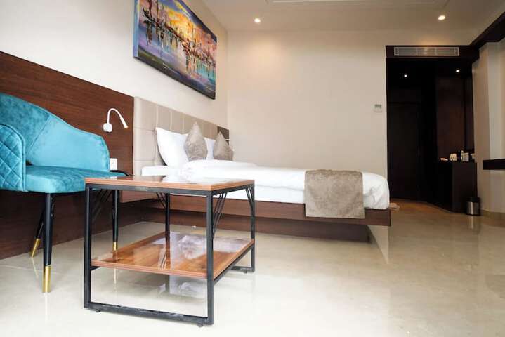 Room 20 of 51