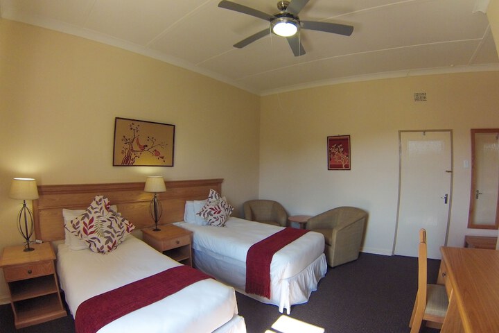 Room 7 of 138