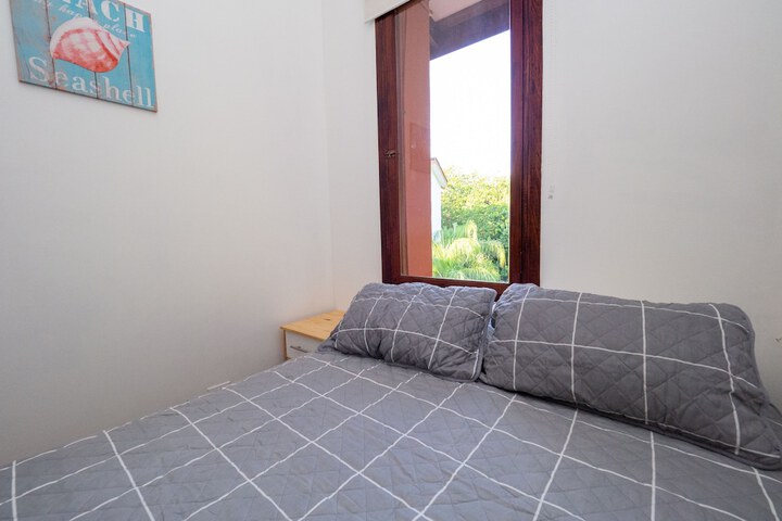 Room 6 of 60