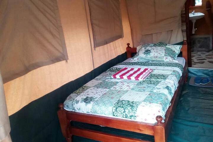 Room 13 of 52