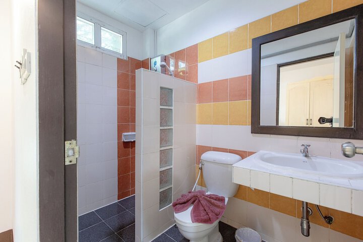 Room 15 of 22