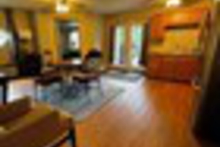 Room 158 of 390