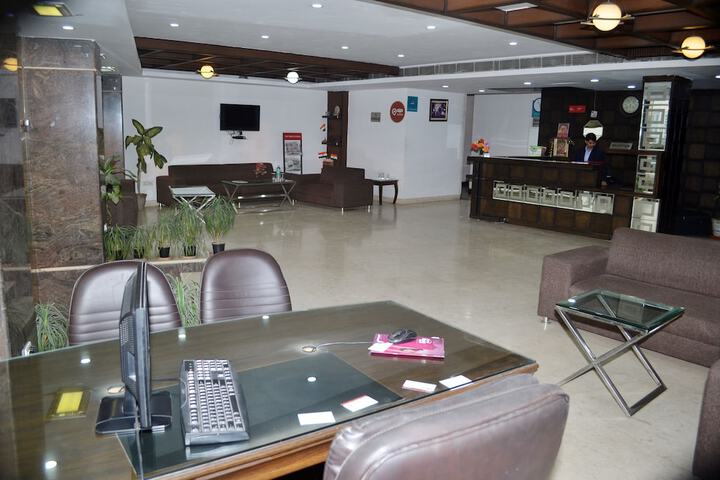 Guest Lobby