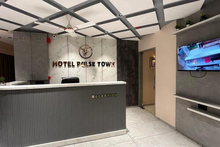 Hotel Pulse Town