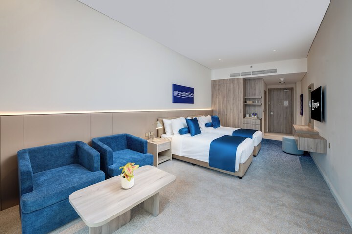 Room 9 of 54