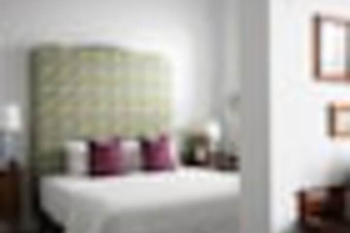 Room 26 of 117