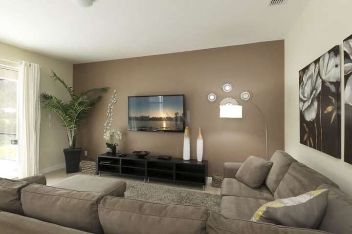 Room 18 of 29