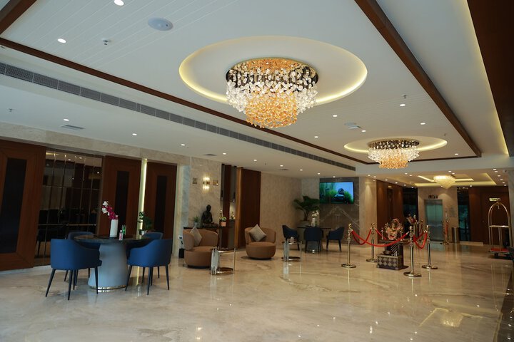 Hotel Interior 6 of 35