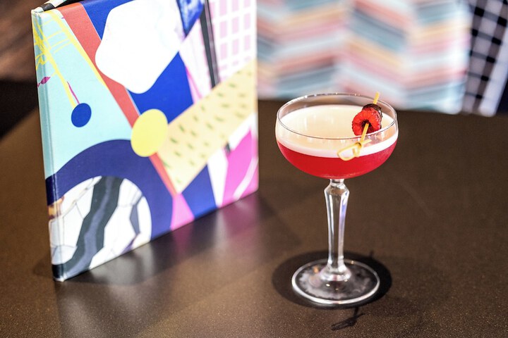 Lounge 95 of 177