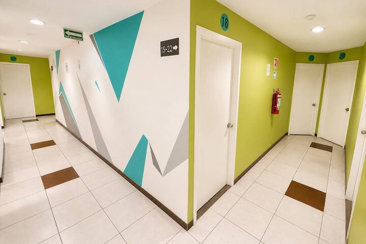 Ballroom/Hall 12 of 15