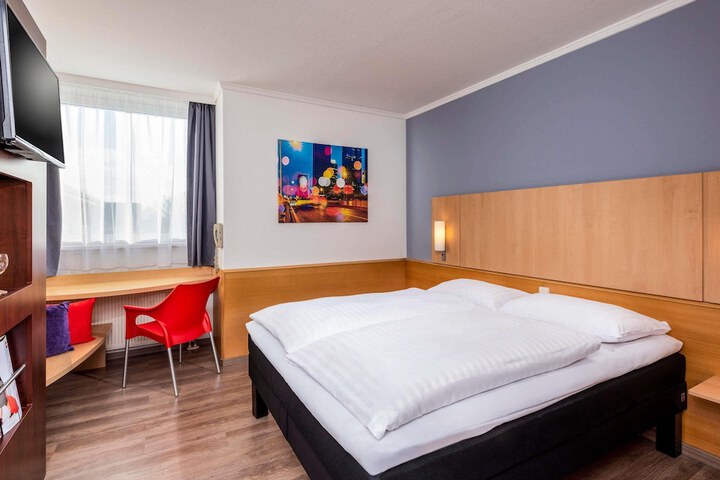 Room 14 of 46