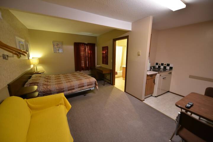 Room 21 of 39