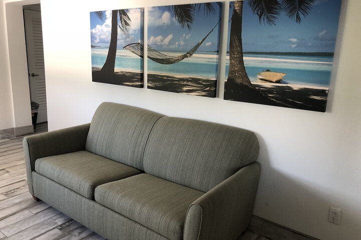 Room 19 of 90