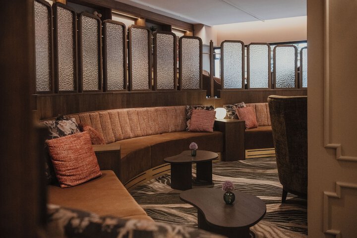 Hotel Interior 18 of 157