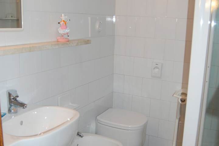 Room 30 of 54